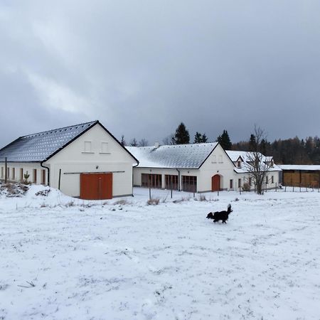 Matejovec 109 & Ubytovani Na Statku Cesky Rudolec Exterior photo