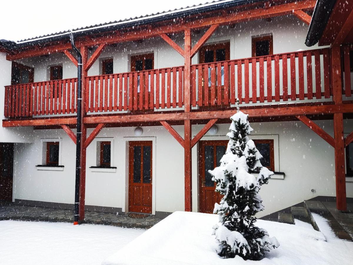 Matejovec 109 & Ubytovani Na Statku Cesky Rudolec Exterior photo