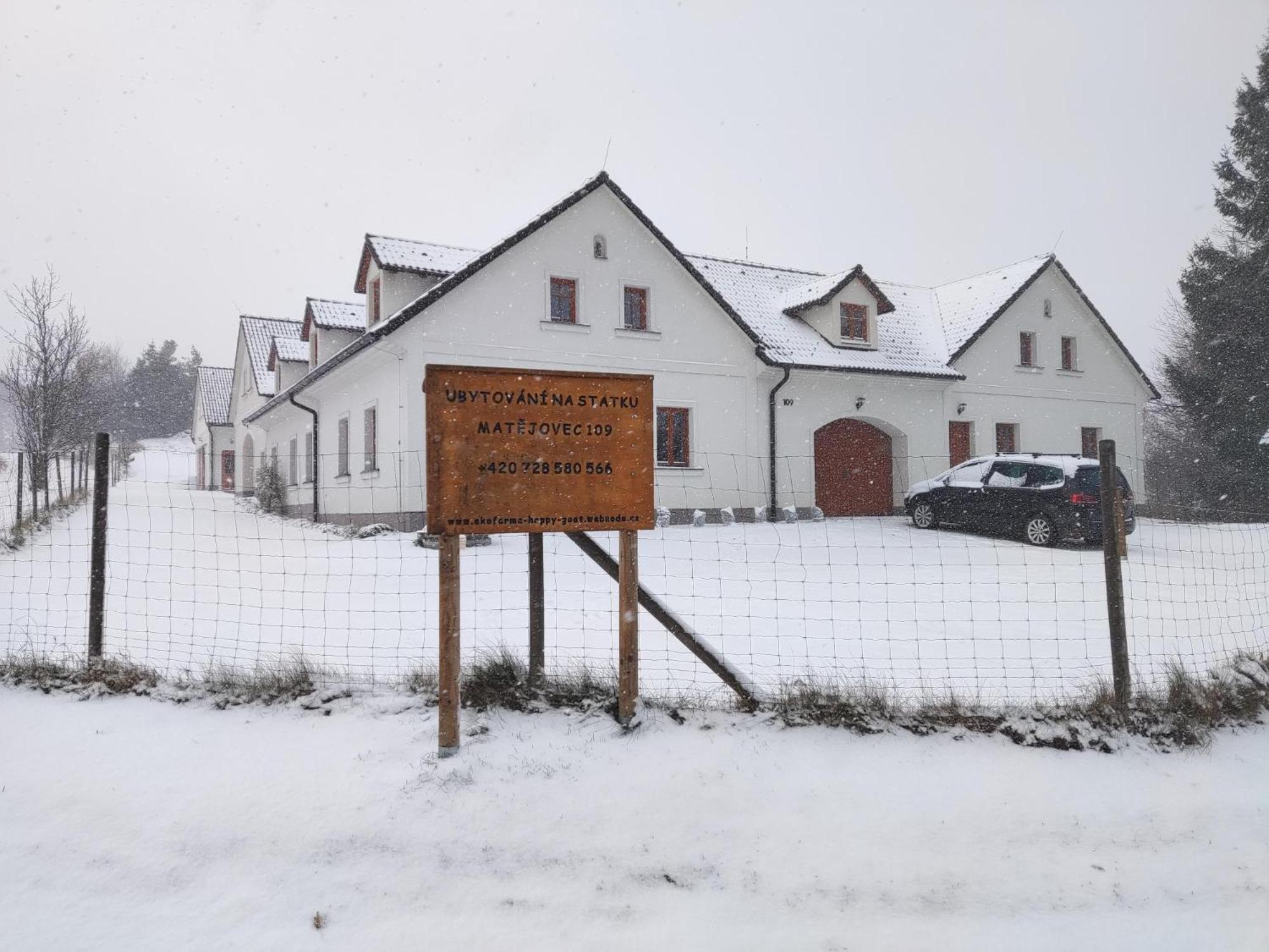 Matejovec 109 & Ubytovani Na Statku Cesky Rudolec Exterior photo